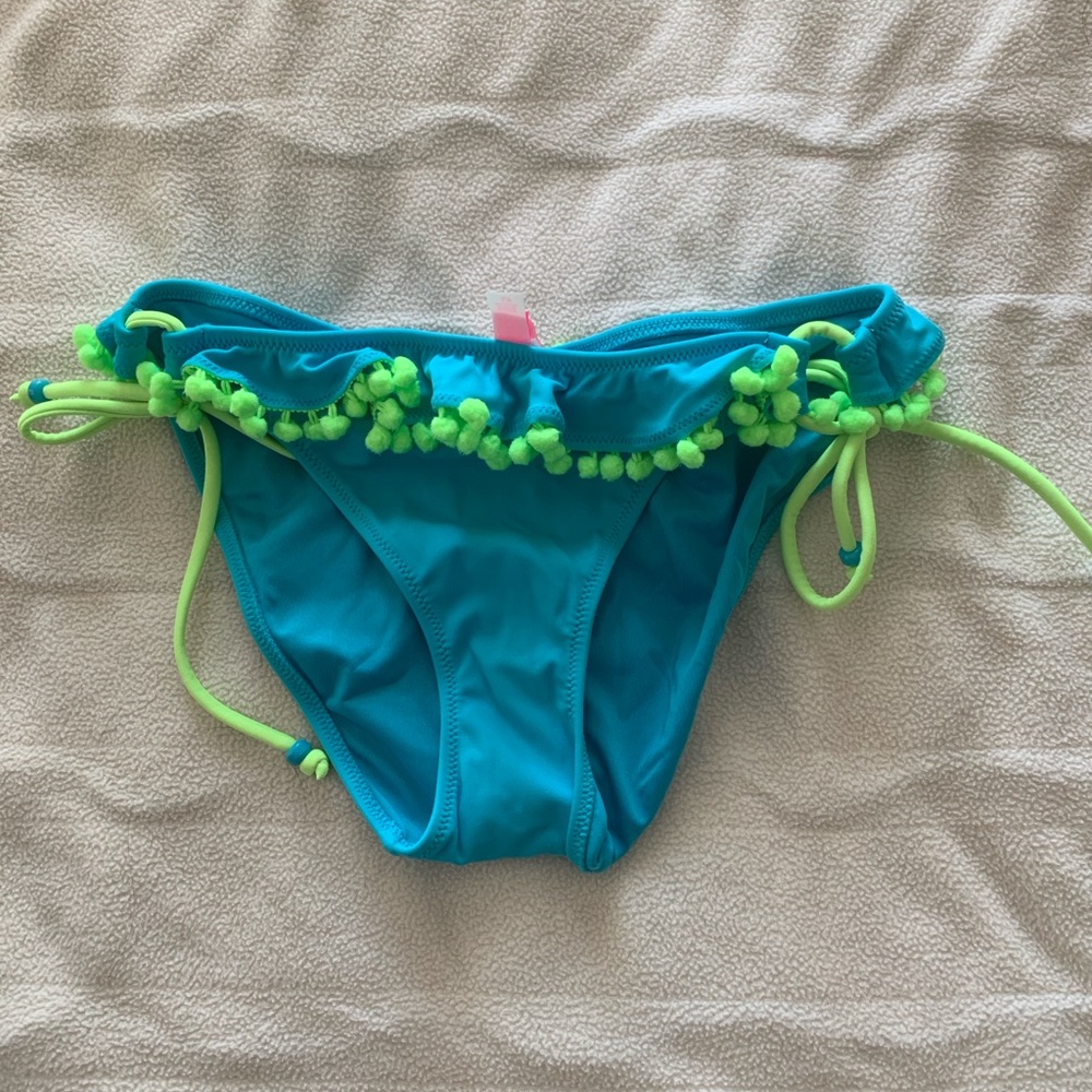 NWOT Victoria’s Secret Tie Side Bikini Bottoms Scuba (AG1) with Protective Liner